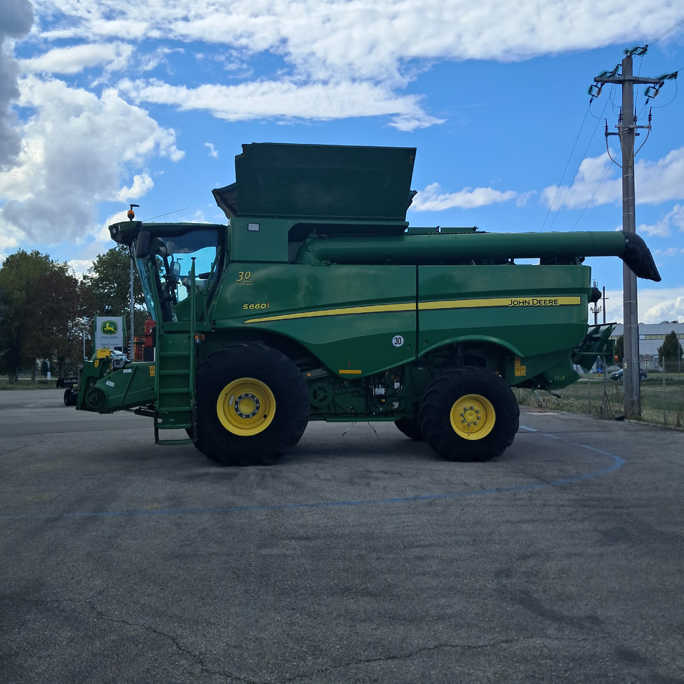 MIETITREBBIA JOHN DEERE S660 - Combină de recoltat cereale: Foto 2 MIETITREBBIA JOHN DEERE S660 - Combină de recoltat cereale: Foto 2