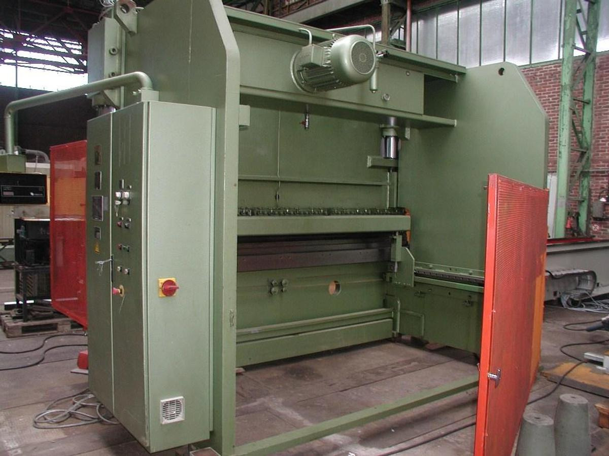 CNC-Abkantpresse EHT - Abkant: Foto 4 CNC-Abkantpresse EHT - Abkant: Foto 4