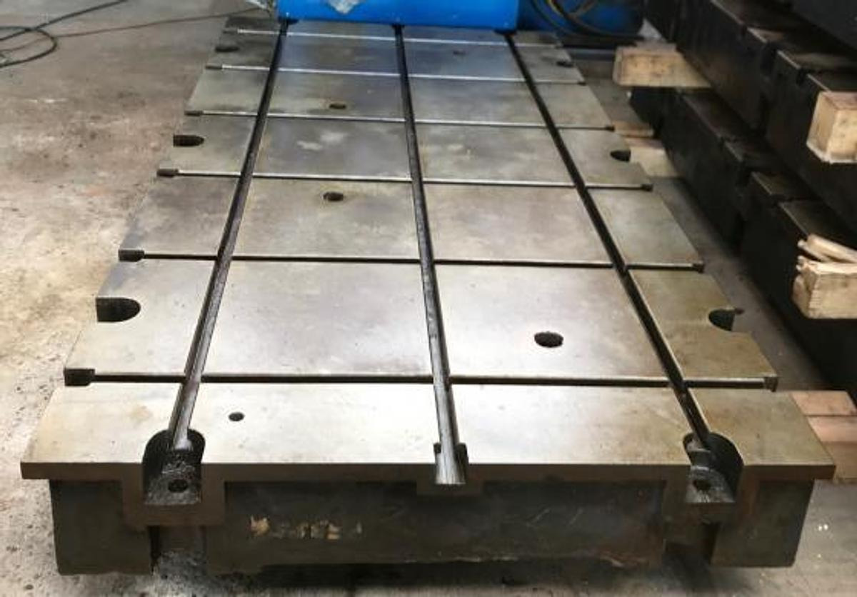 Fundament- bzw. Aufspannplatten, ca. 50 Stück vorrätig - Utilaj prelucrare metal: Foto 1 Fundament- bzw. Aufspannplatten, ca. 50 Stück vorrätig - Utilaj prelucrare metal: Foto 1