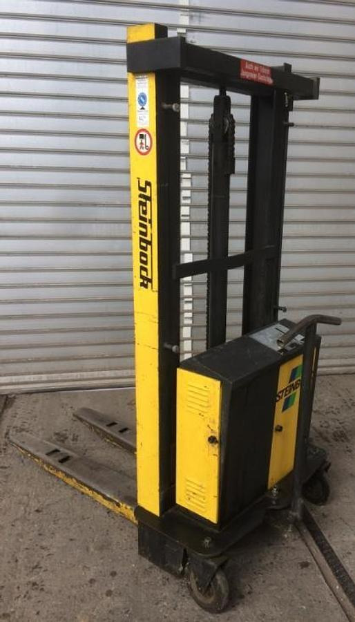 Geh-Hubstapler STEINBOCK - Transpalet la mare înălţime: Foto 1 Geh-Hubstapler STEINBOCK - Transpalet la mare înălţime: Foto 1