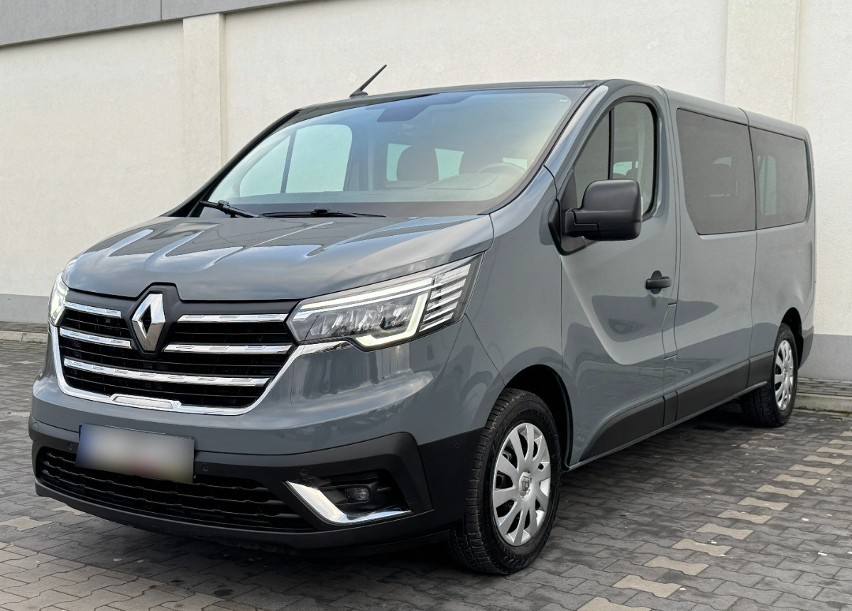 Renault Trafic Long 9 osobowy 2.0 DCI 150 KM Rok 2023 Przewóz osób niepełnosprawnych - Microbuz, Transport persoane: Foto 1 Renault Trafic Long 9 osobowy 2.0 DCI 150 KM Rok 2023 Przewóz osób niepełnosprawnych - Microbuz, Transport persoane: Foto 1