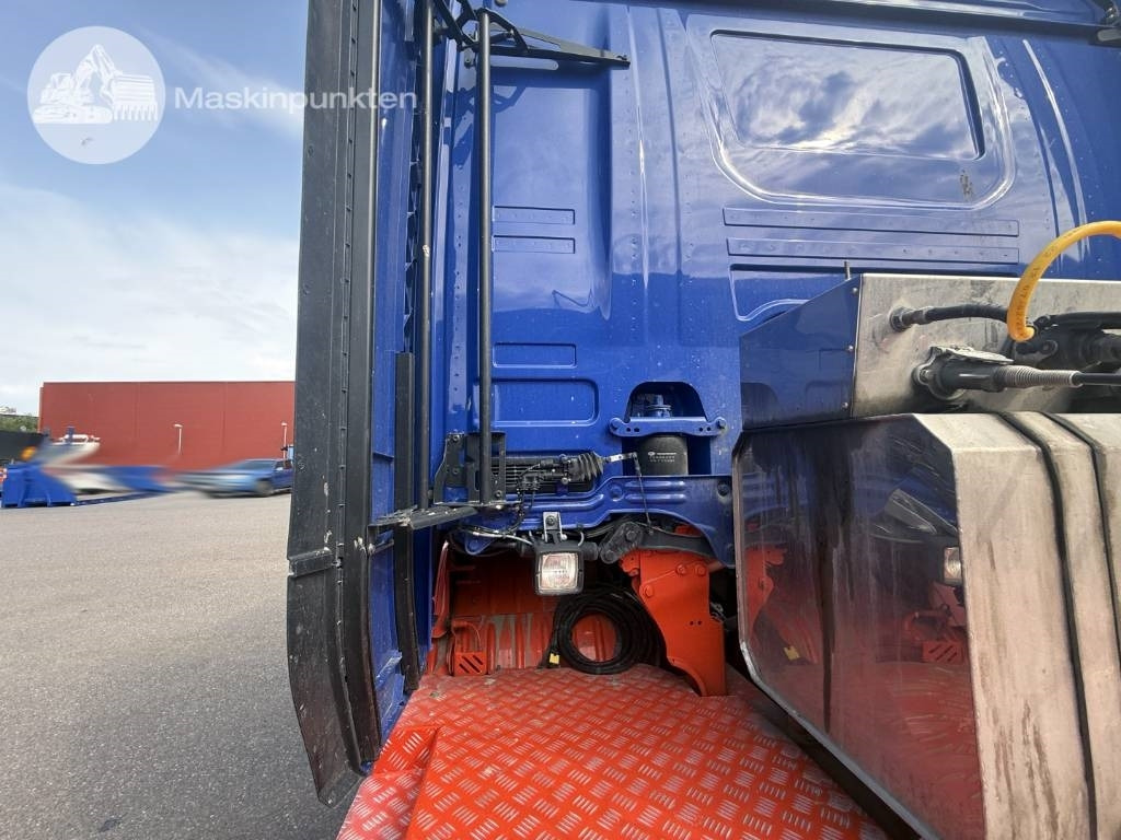 Cap tractor Scania R 500: Foto 43