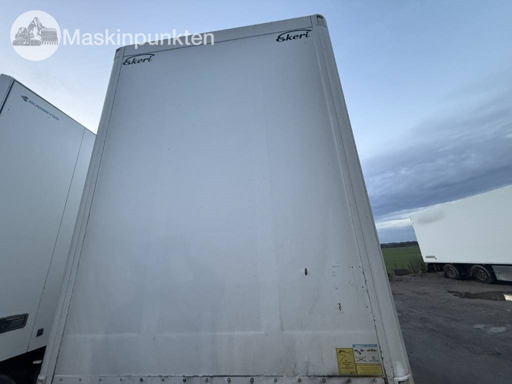 Remorcă furgon Ekeri S8-D: Foto 23 Remorcă furgon Ekeri S8-D: Foto 23