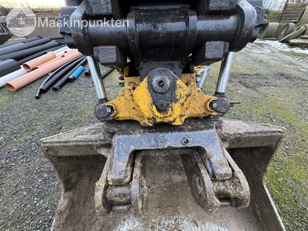 Excavator pe roţi Hitachi ZX 140 W-3 Med vagn och redskap!: Foto 42 Excavator pe roţi Hitachi ZX 140 W-3 Med vagn och redskap!: Foto 42