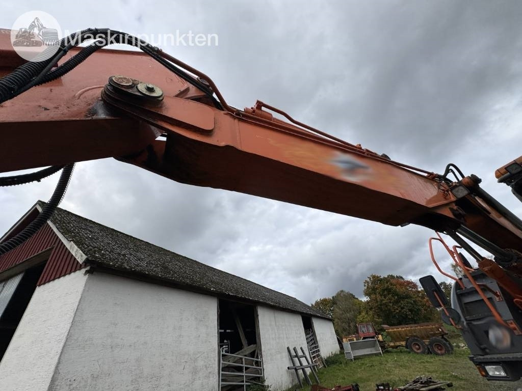 Hitachi ZX 140 W-3  în leasing Hitachi ZX 140 W-3: Foto 40