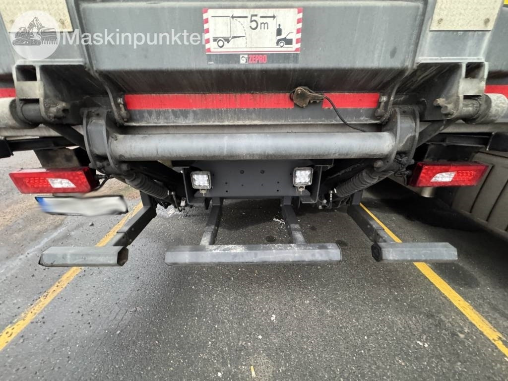 Camion furgon Scania P 250: Foto 45 Camion furgon Scania P 250: Foto 45