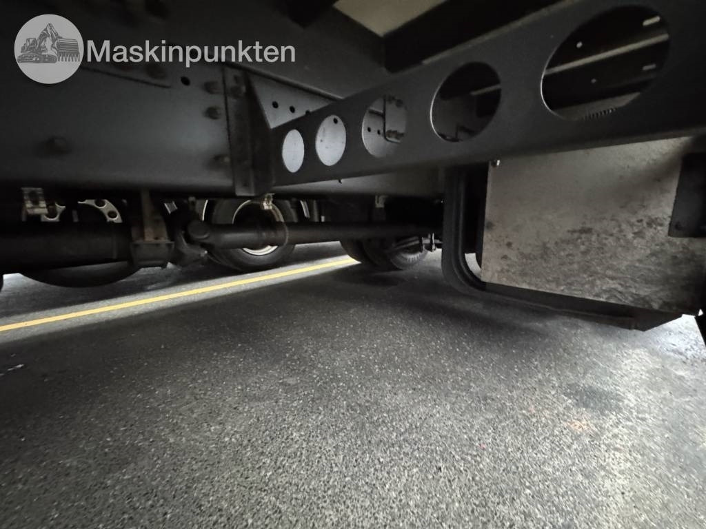 Camion furgon Scania P 250: Foto 38 Camion furgon Scania P 250: Foto 38