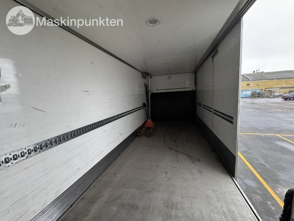 Camion furgon Scania P 250: Foto 15 Camion furgon Scania P 250: Foto 15