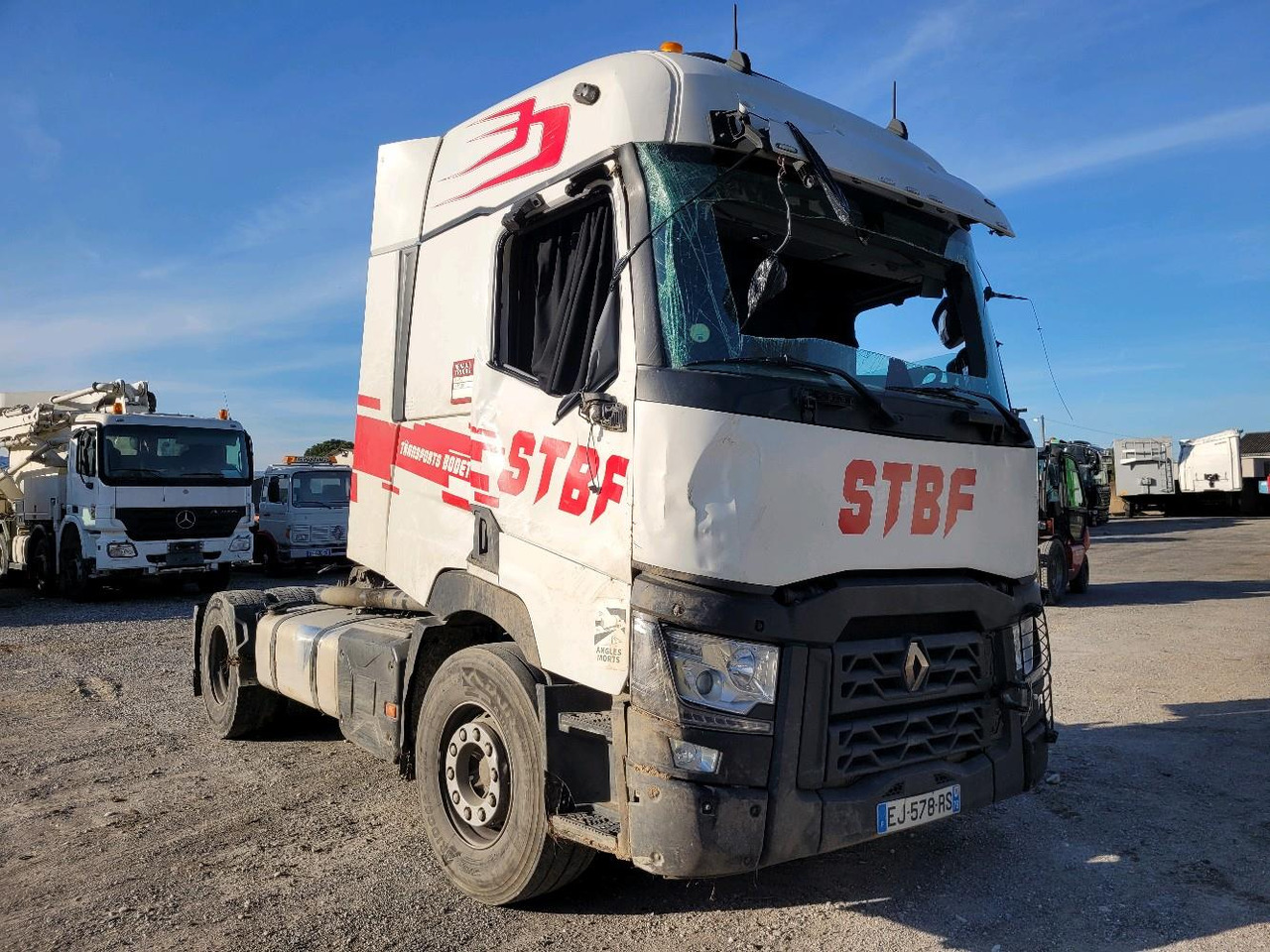 RENAULT T 480 - Cap tractor: Foto 1 RENAULT T 480 - Cap tractor: Foto 1