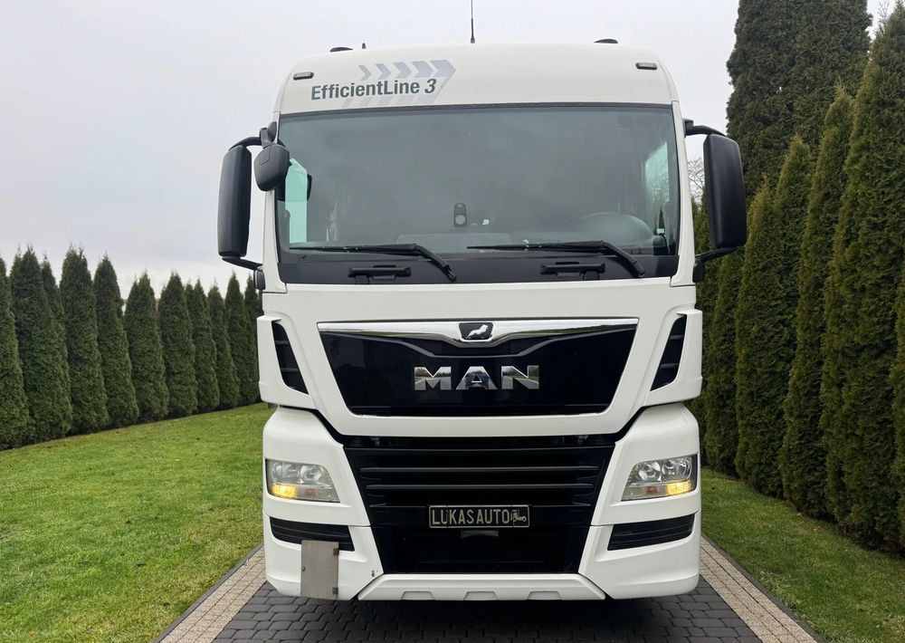 MAN TGX 18.470 - Cap tractor: Foto 2 MAN TGX 18.470 - Cap tractor: Foto 2