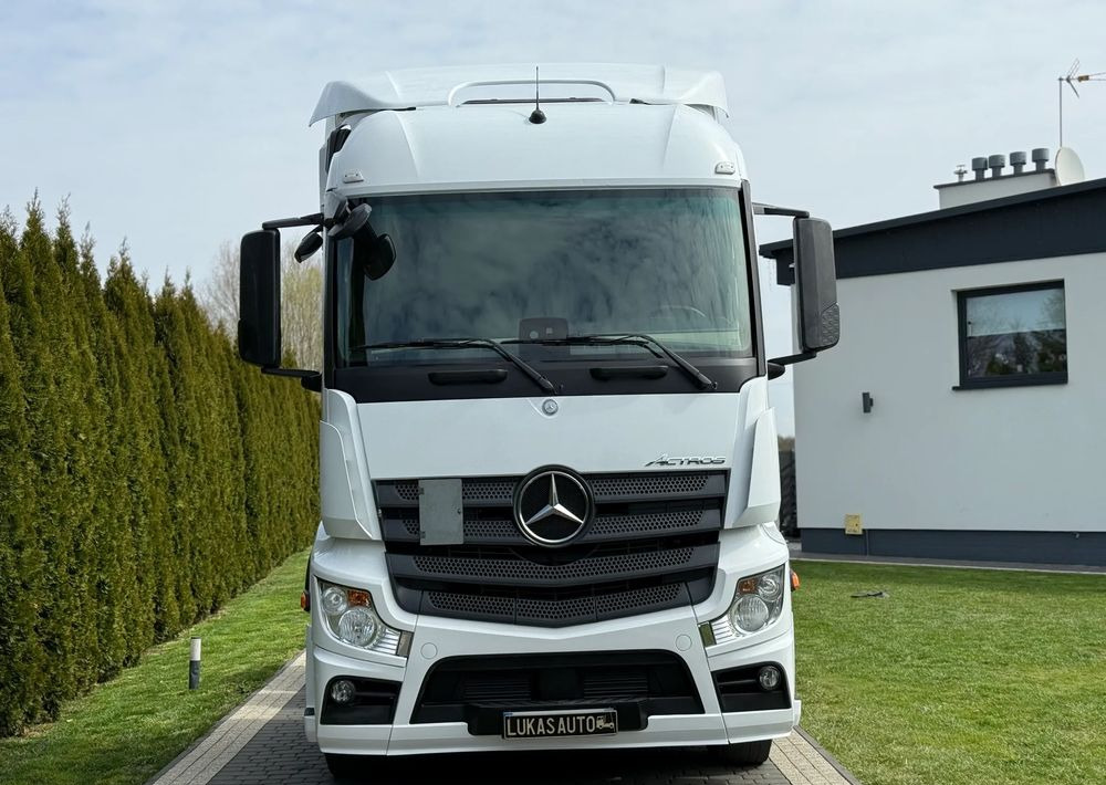 Mercedes-Benz ACTROS 1845 HYDRAULIKA - Cap tractor: Foto 2 Mercedes-Benz ACTROS 1845 HYDRAULIKA - Cap tractor: Foto 2