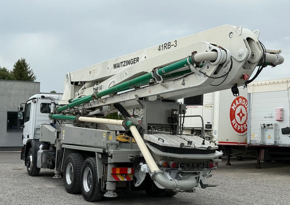 Mercedes-Benz ACTROS 2636 6X4 36 M WAITZINGER - Autopompă de beton: Foto 5 Mercedes-Benz ACTROS 2636 6X4 36 M WAITZINGER - Autopompă de beton: Foto 5