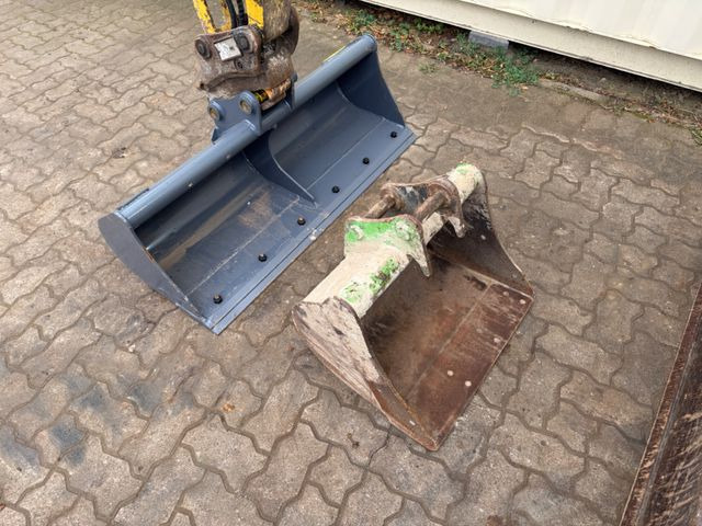 Mini excavator Komatsu PC26MR-3 / 2020 BJ / 2 x Löffel: Foto 15 Mini excavator Komatsu PC26MR-3 / 2020 BJ / 2 x Löffel: Foto 15