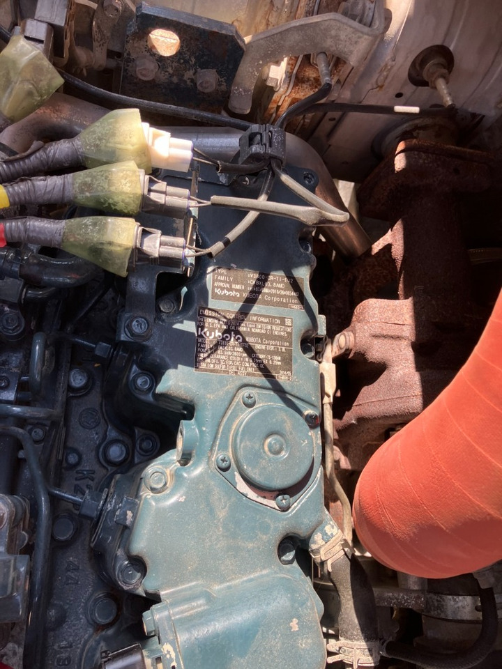 BOMAG DE BW 161 AD-5 Stage IIIb/Tier 4i - Cilindru compactor pentru asfalt: Foto 3 BOMAG DE BW 161 AD-5 Stage IIIb/Tier 4i - Cilindru compactor pentru asfalt: Foto 3