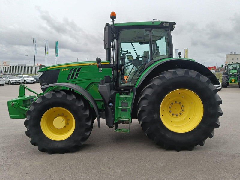 John Deere 6215R - Tractor agricol: Foto 4 John Deere 6215R - Tractor agricol: Foto 4