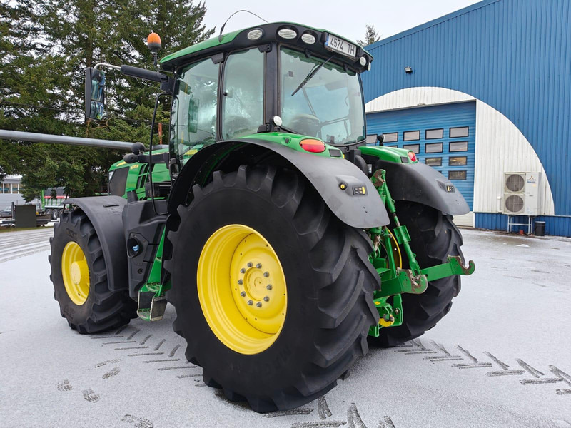 John Deere 6215R - Tractor agricol: Foto 5 John Deere 6215R - Tractor agricol: Foto 5