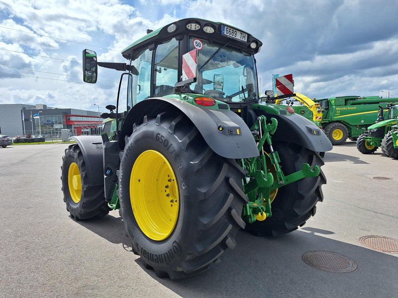 John Deere 6R 155 Autopower - Tractor agricol: Foto 5 John Deere 6R 155 Autopower - Tractor agricol: Foto 5
