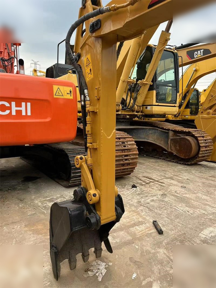 CATERPILLAR 303C CR - Mini excavator: Foto 2 CATERPILLAR 303C CR - Mini excavator: Foto 2