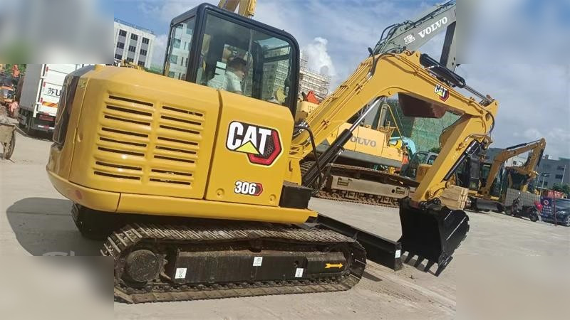 CATERPILLAR 306E2 - Excavator pe şenile: Foto 1 CATERPILLAR 306E2 - Excavator pe şenile: Foto 1