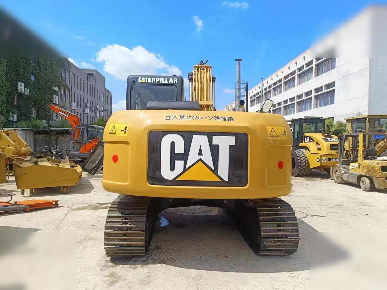 CATERPILLAR 312D - Excavator pe şenile: Foto 4 CATERPILLAR 312D - Excavator pe şenile: Foto 4