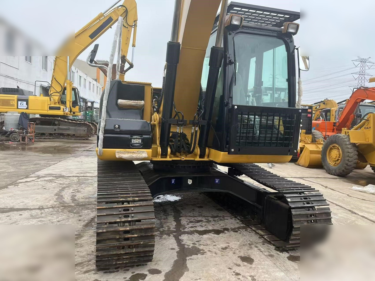 CATERPILLAR 312D2 GC - Excavator pe şenile: Foto 5 CATERPILLAR 312D2 GC - Excavator pe şenile: Foto 5