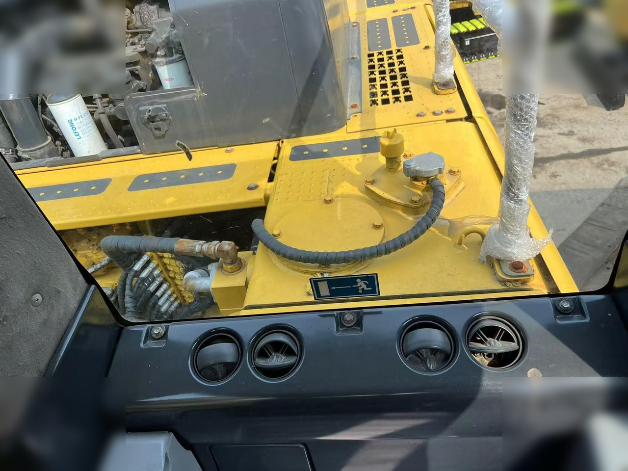 CATERPILLAR 312D2 GC - Excavator pe şenile: Foto 5 CATERPILLAR 312D2 GC - Excavator pe şenile: Foto 5