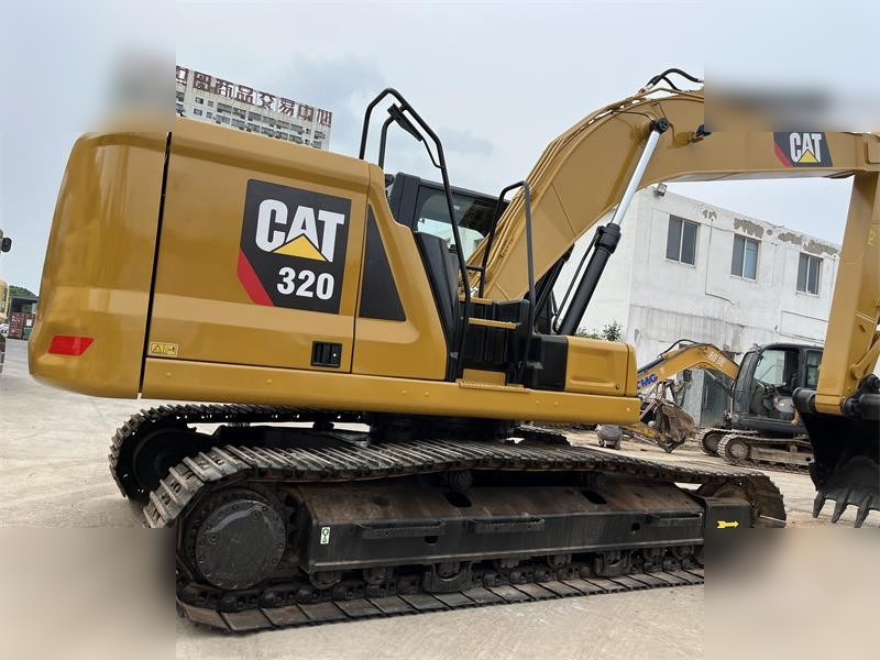 CATERPILLAR 320 - Excavator pe şenile: Foto 2 CATERPILLAR 320 - Excavator pe şenile: Foto 2