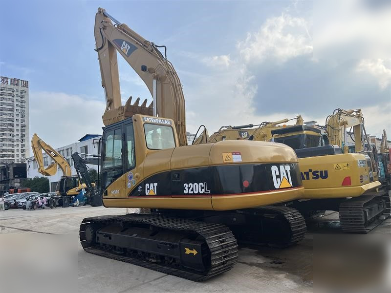 CATERPILLAR 320CL - Excavator pe şenile: Foto 5 CATERPILLAR 320CL - Excavator pe şenile: Foto 5