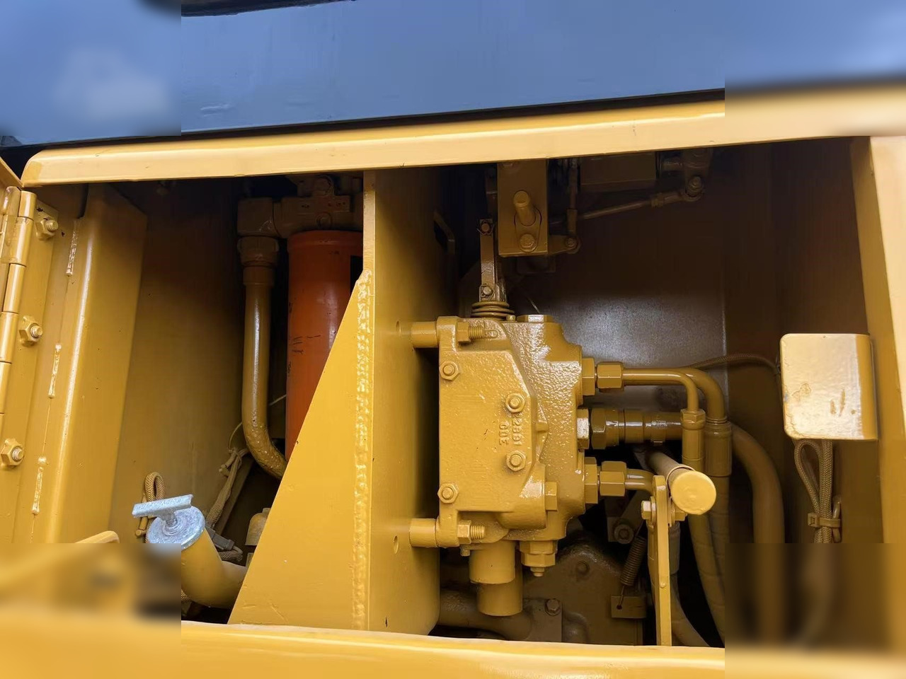 Buldozer CATERPILLAR D6G: Foto 7