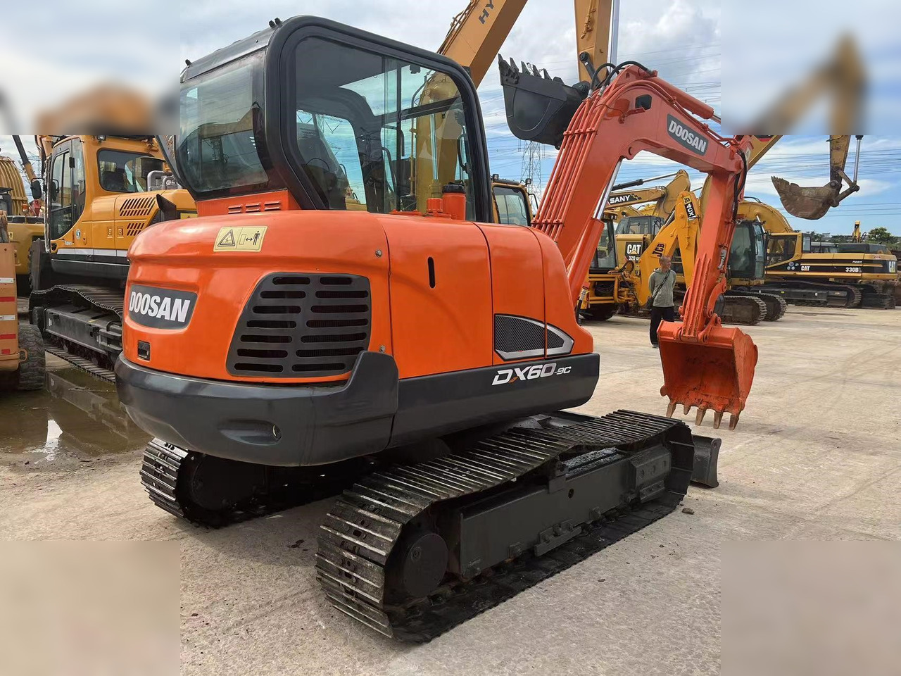 DOOSAN DX60-9C - Excavator pe şenile: Foto 2 DOOSAN DX60-9C - Excavator pe şenile: Foto 2