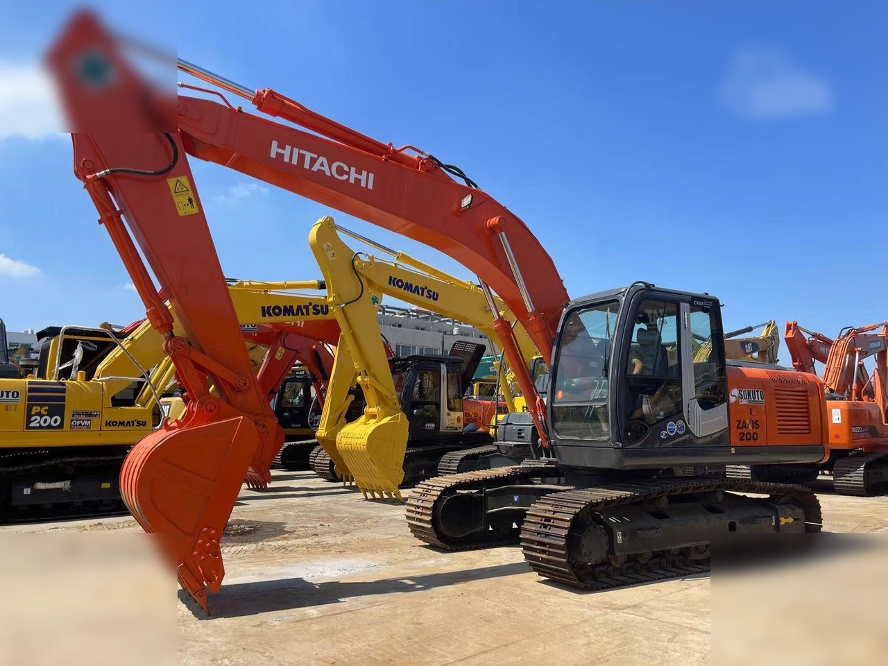 HITACHI ZX200-3 - Excavator pe şenile: Foto 1 HITACHI ZX200-3 - Excavator pe şenile: Foto 1