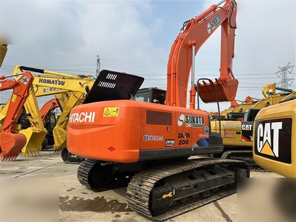 HITACHI ZX200-3G - Excavator pe şenile: Foto 1 HITACHI ZX200-3G - Excavator pe şenile: Foto 1