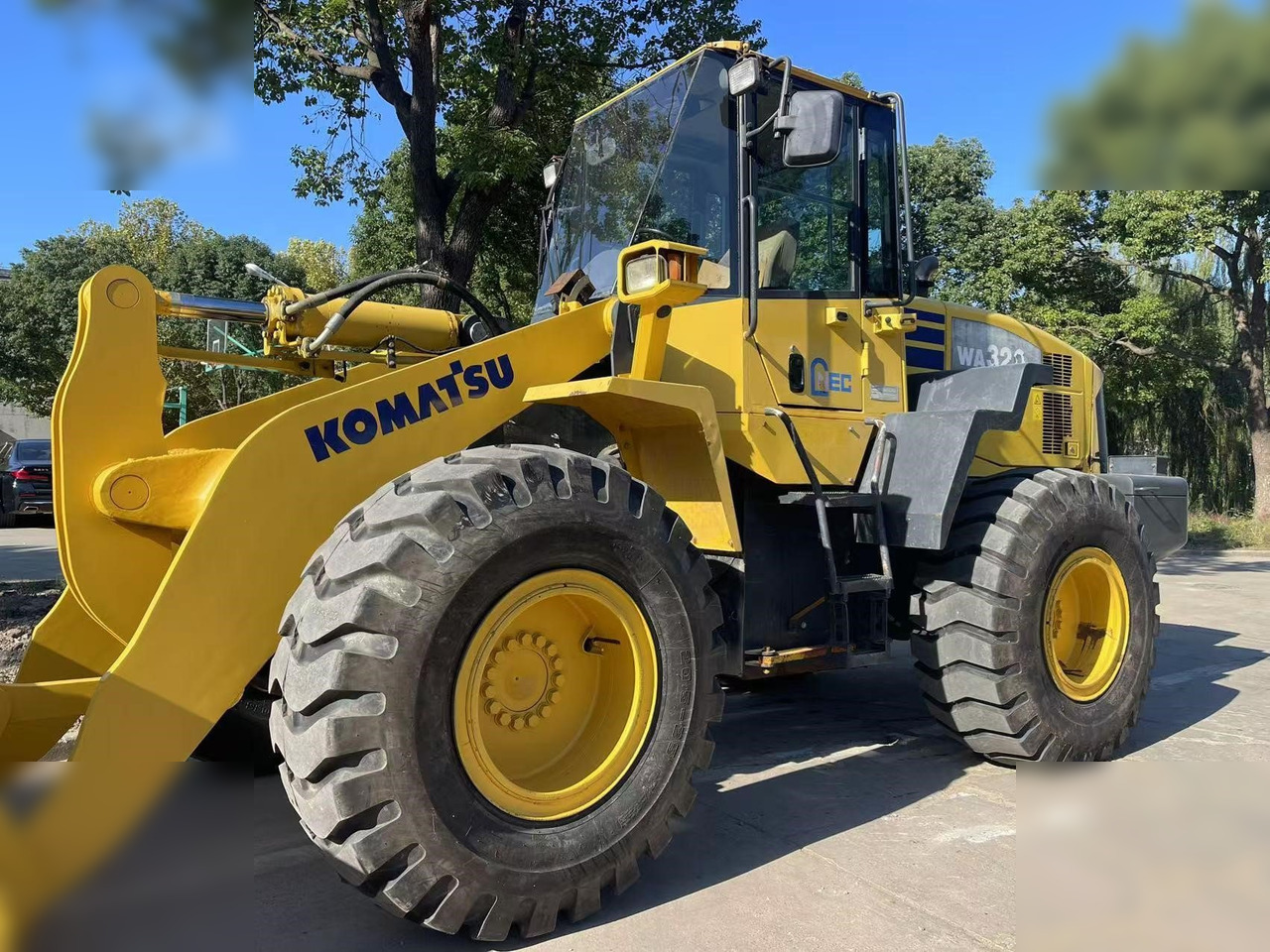 KOMATSU WA320-5 - Încărcător frontal pe pneuri: Foto 4 KOMATSU WA320-5 - Încărcător frontal pe pneuri: Foto 4