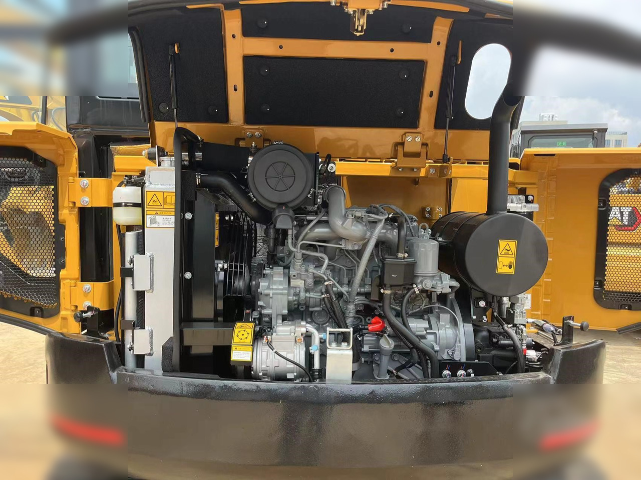 SANY SY60C - Excavator pe şenile: Foto 4 SANY SY60C - Excavator pe şenile: Foto 4