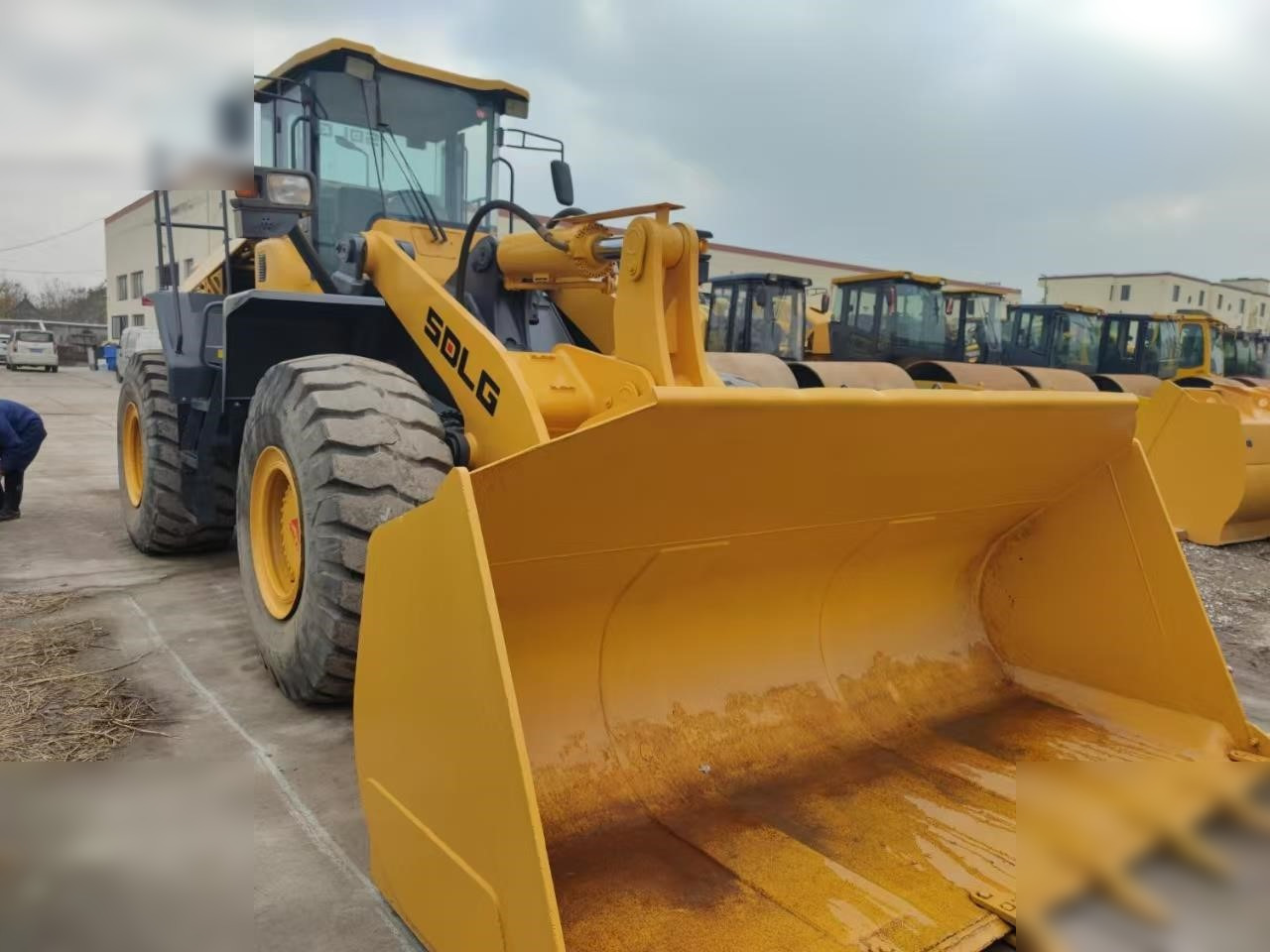 SDLG LG968V - Încărcător frontal pe pneuri: Foto 4 SDLG LG968V - Încărcător frontal pe pneuri: Foto 4