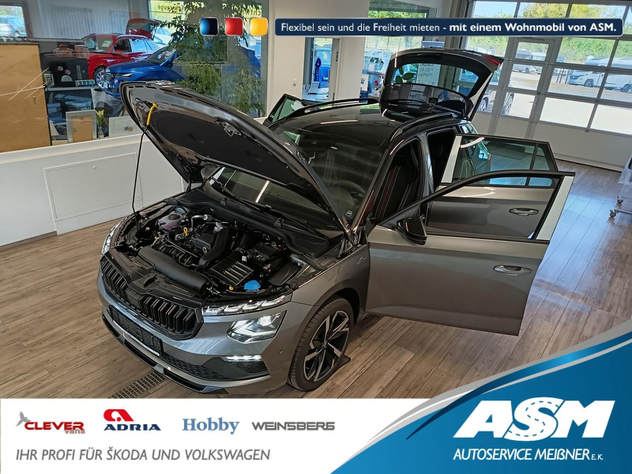 Skoda Kamiq Monte Carlo 1,5 TSI DSG*AHK*PANO*LED*ACC* - SUV: Foto 1 Skoda Kamiq Monte Carlo 1,5 TSI DSG*AHK*PANO*LED*ACC* - SUV: Foto 1