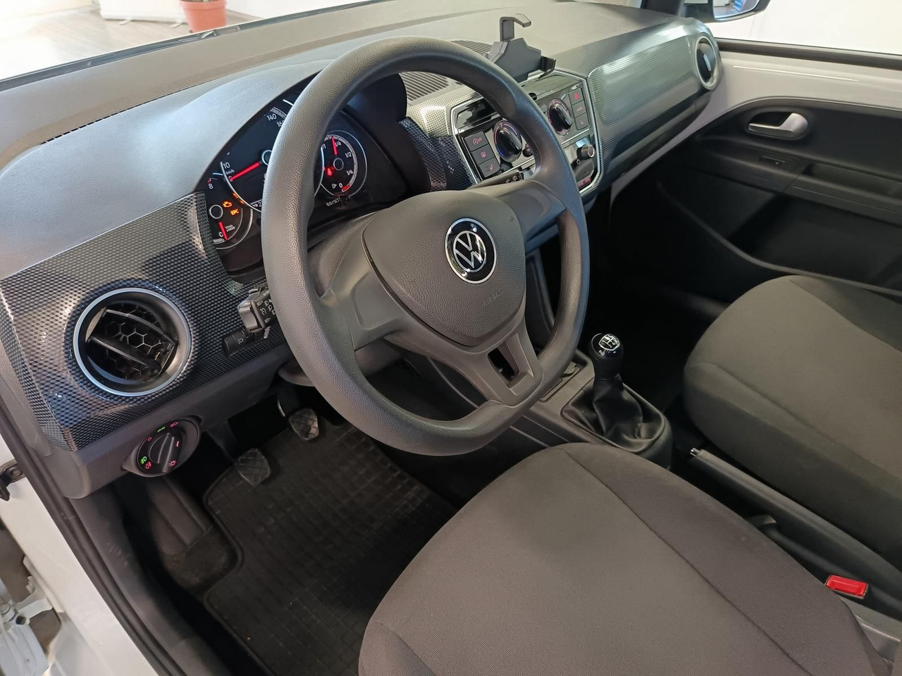 Automobil Volkswagen up! move up! 1.0*R-KAM*PDC*SHZ*MAPS+MORE*DAB*NSW: Foto 22