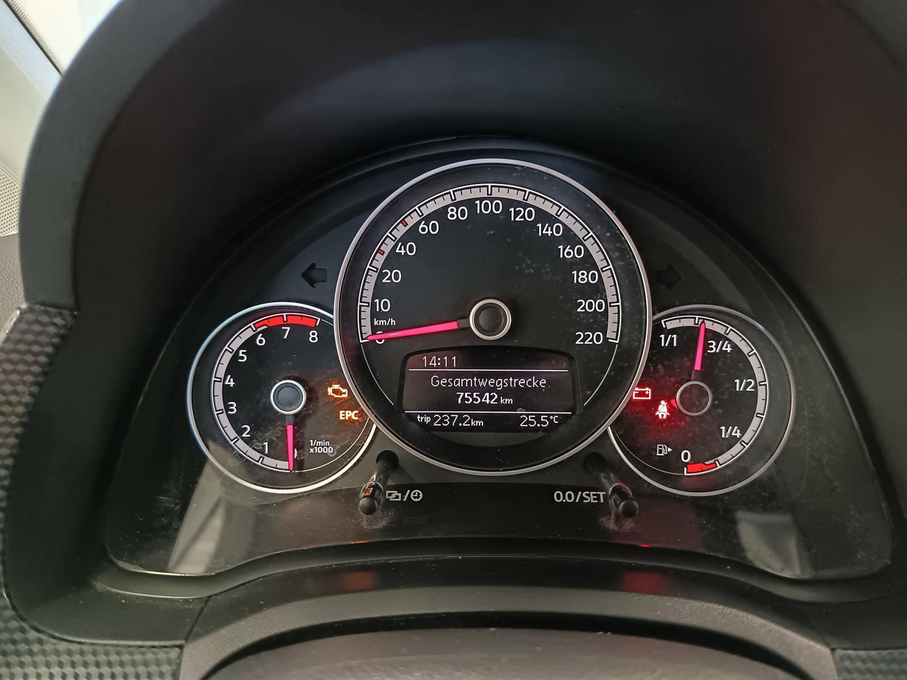 Automobil Volkswagen up! move up! 1.0*R-KAM*PDC*SHZ*MAPS+MORE*DAB*NSW: Foto 9