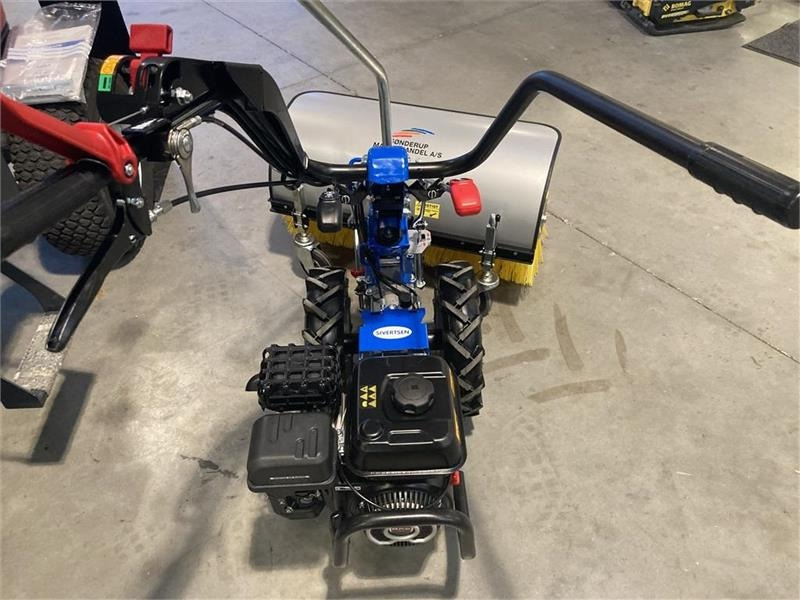 BCS 706 inkl. 80 cm fejemaskine - Tractor comunal: Foto 4 BCS 706 inkl. 80 cm fejemaskine - Tractor comunal: Foto 4