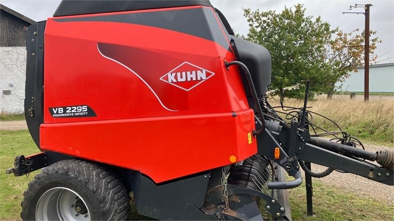 Kuhn VB 2295 - Presă baloţi rotunzi: Foto 2 Kuhn VB 2295 - Presă baloţi rotunzi: Foto 2