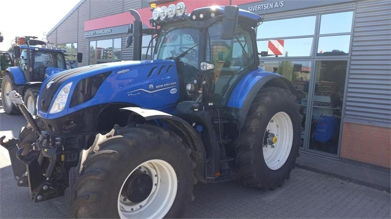 New Holland T7.315 HD - Tractor agricol: Foto 1 New Holland T7.315 HD - Tractor agricol: Foto 1