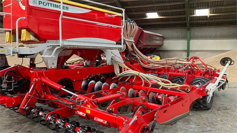 Pöttinger Terrasem C6 Fertilizer - Semănătoare: Foto 1 Pöttinger Terrasem C6 Fertilizer - Semănătoare: Foto 1