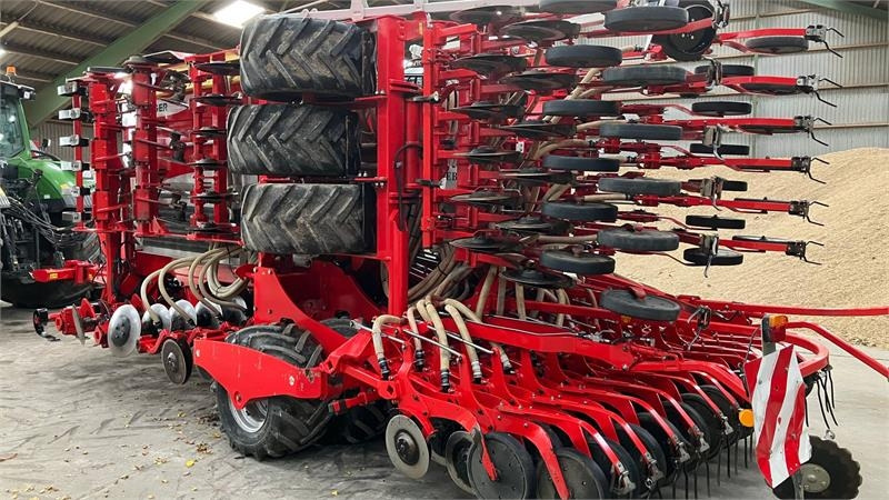 Pöttinger Terrasem C6 Fertilizer - Semănătoare: Foto 3 Pöttinger Terrasem C6 Fertilizer - Semănătoare: Foto 3