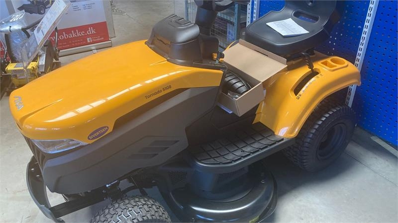 Stiga Tornado 5108 - Tractor comunal: Foto 1 Stiga Tornado 5108 - Tractor comunal: Foto 1
