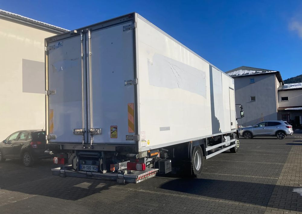 DAF Daf LF 18.280 chłodnia izoterma 22 palety - Camion frigider: Foto 5 DAF Daf LF 18.280 chłodnia izoterma 22 palety - Camion frigider: Foto 5