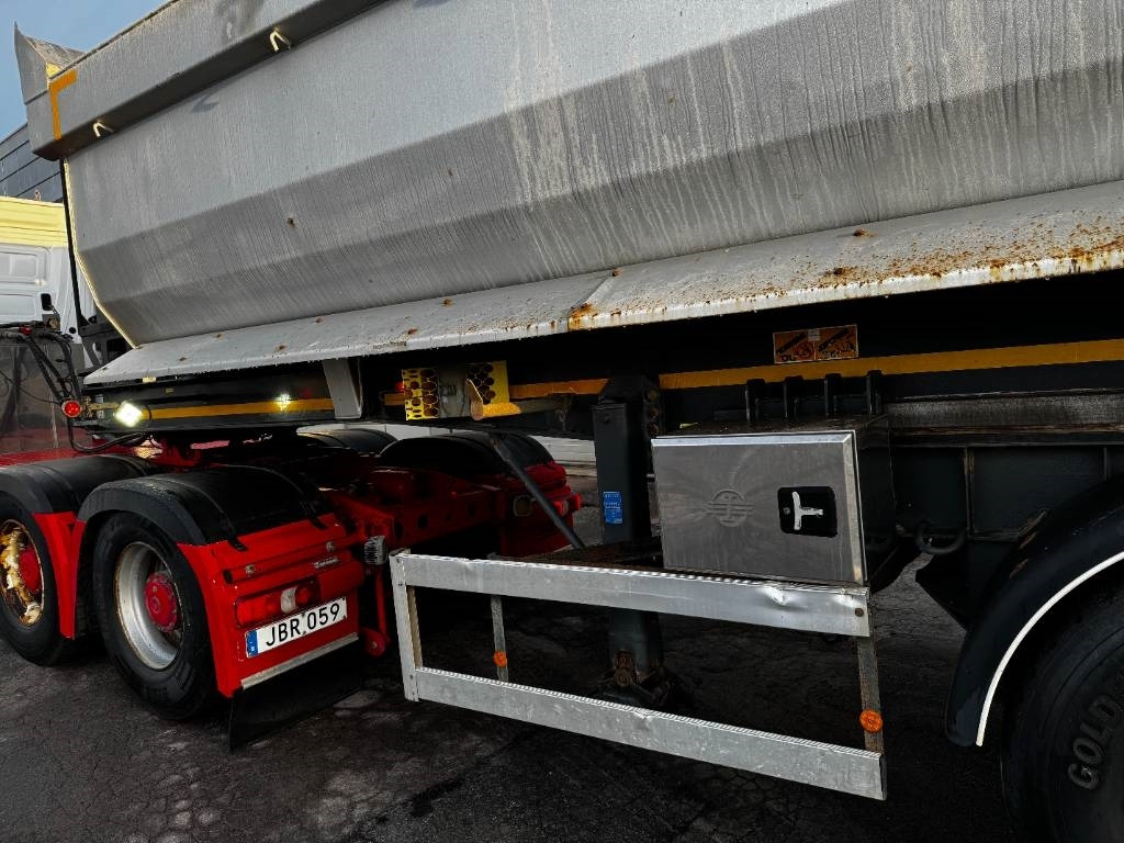 Istrail TIPPVAGN SEMITRAILER - Semiremorcă basculantă: Foto 4 Istrail TIPPVAGN SEMITRAILER - Semiremorcă basculantă: Foto 4