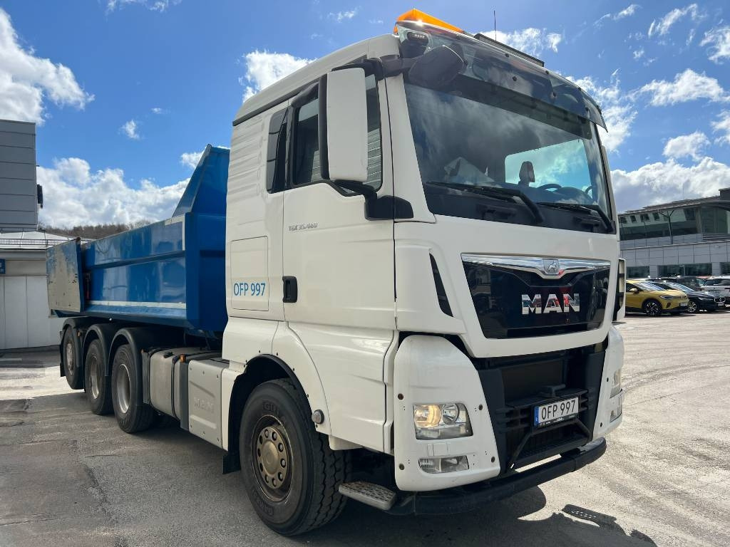 MAN TGX 35.480 8X4-4 BL - Camion basculantă: Foto 1 MAN TGX 35.480 8X4-4 BL - Camion basculantă: Foto 1
