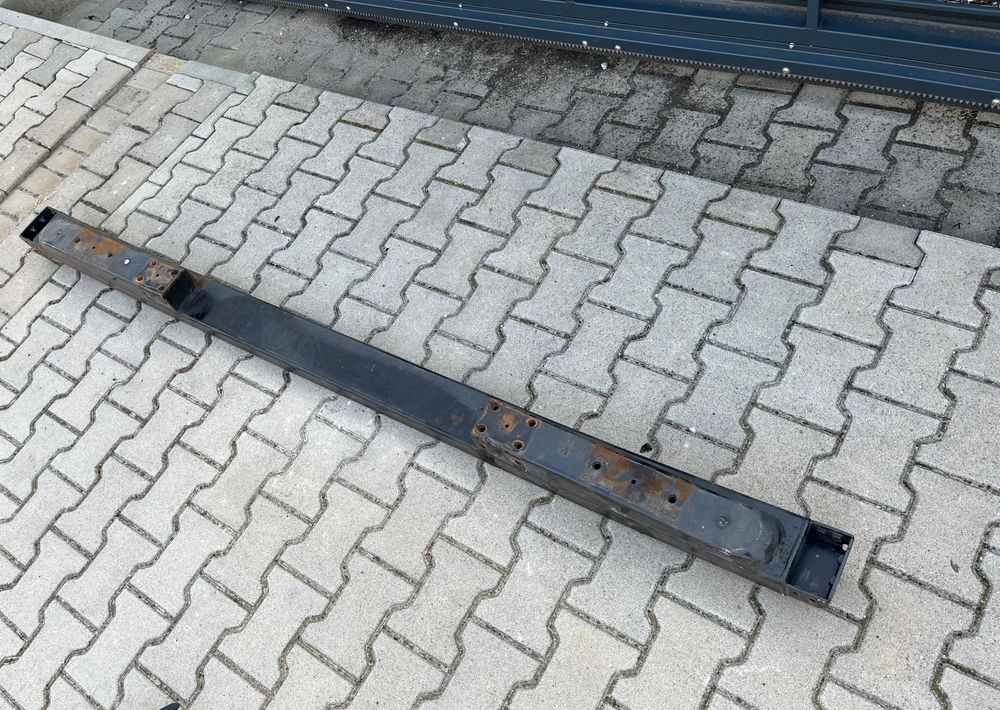 Belka najazdowa Iveco S-Way zderzak S Way - Bară de protecție pentru Camion: Foto 3 Belka najazdowa Iveco S-Way zderzak S Way - Bară de protecție pentru Camion: Foto 3