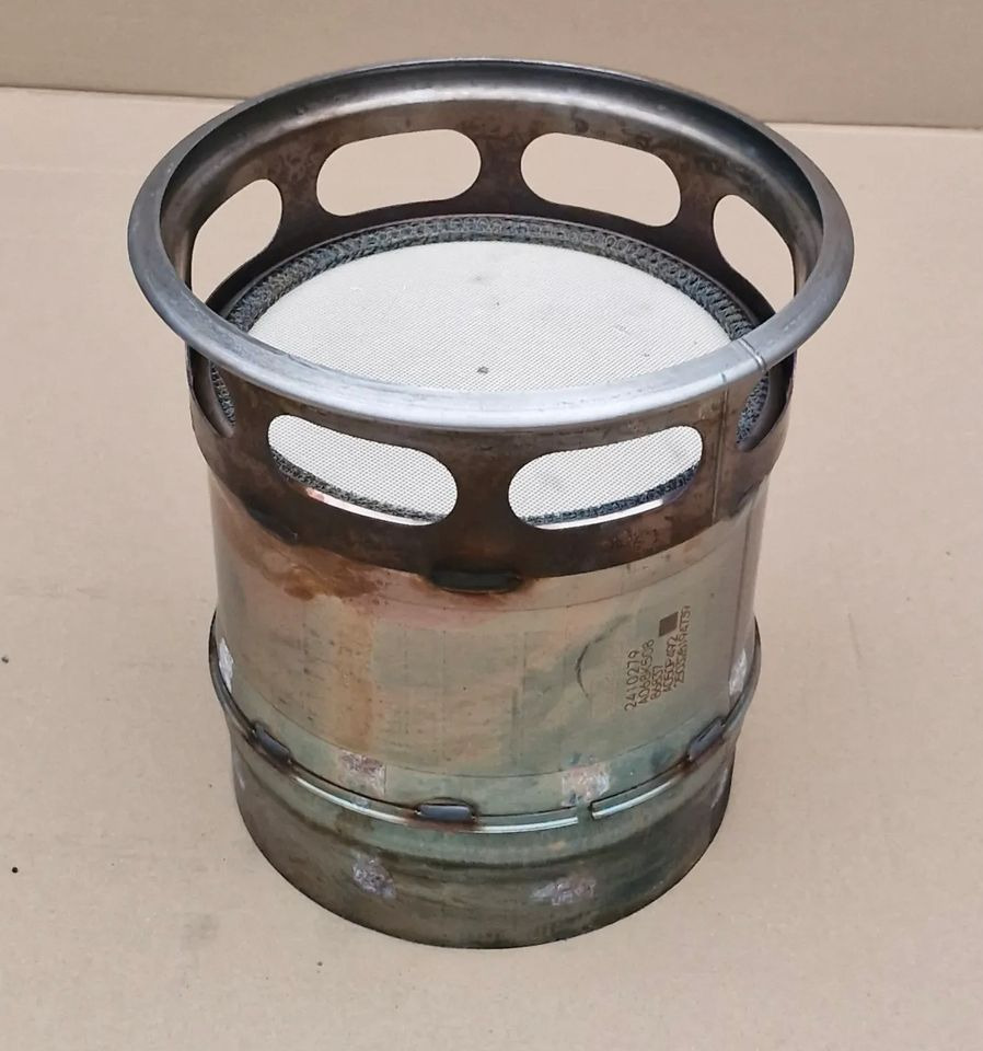 DAF XF XG FILTR CZĄSTEK STAŁYCH DPF 2410279 - Sistem de evacuare pentru Camion: Foto 1 DAF XF XG FILTR CZĄSTEK STAŁYCH DPF 2410279 - Sistem de evacuare pentru Camion: Foto 1