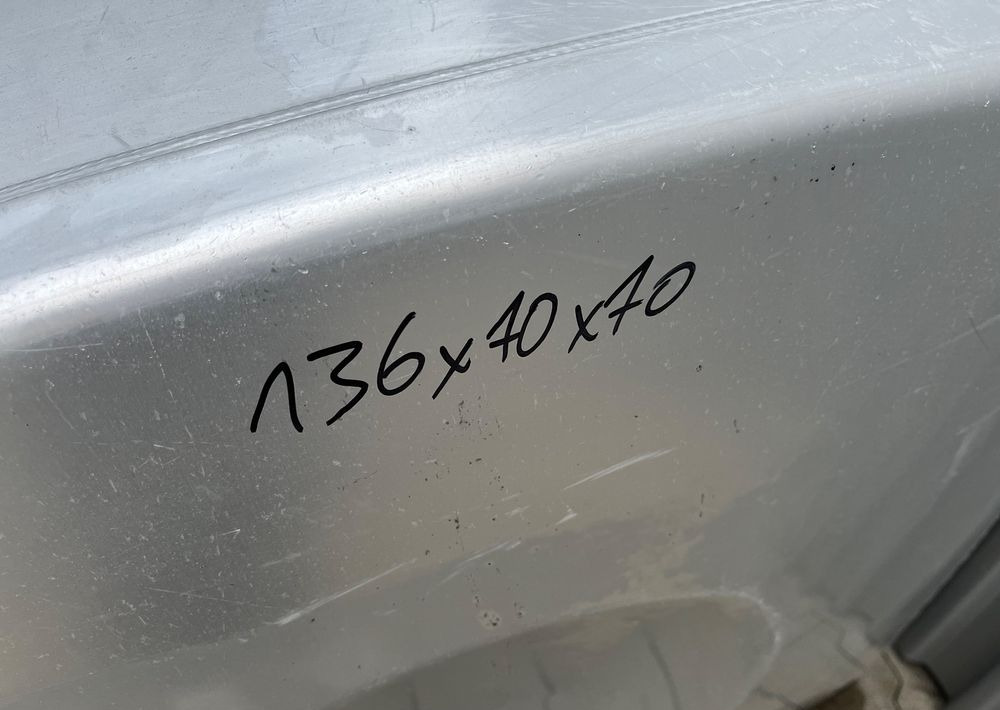 Zbiornik paliwa MAN TGX TGS 580 litrów bak - Sistem de alimentare combustibil pentru Camion: Foto 5 Zbiornik paliwa MAN TGX TGS 580 litrów bak - Sistem de alimentare combustibil pentru Camion: Foto 5